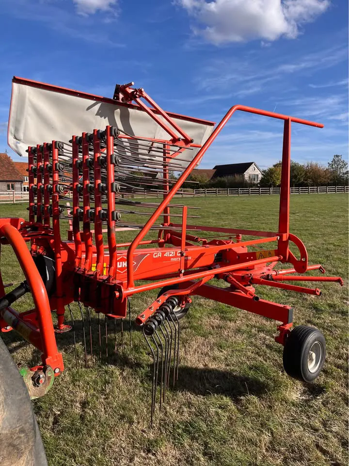 Kuhn GA 4121 GM Rake