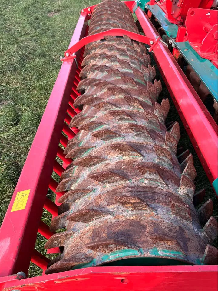 Kverneland NGS 101 4m Power Harrow