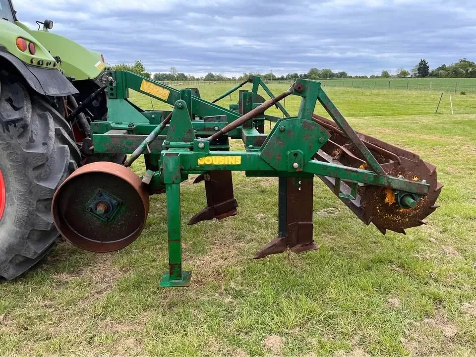 Cousins 5 leg V Form Subsoiler